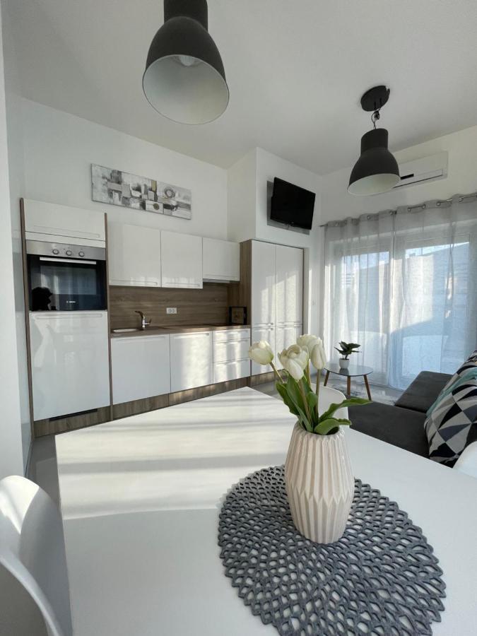 Apartment Lounge Pula Exterior photo